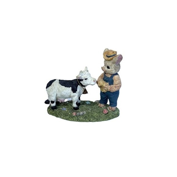 Farm Pig Figurine Feeding Cow Country Farmhouse Animal Statue Resin 6” Rustic De - Picture 1 of 5